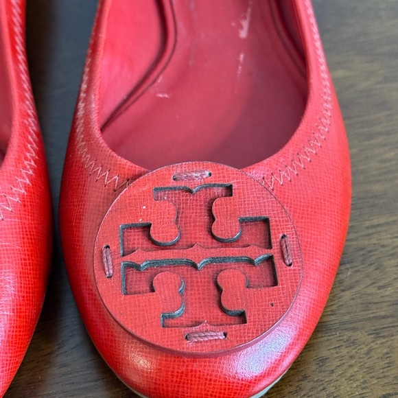 Tory Burch Red Flats 9 - Picture 3 of 14
